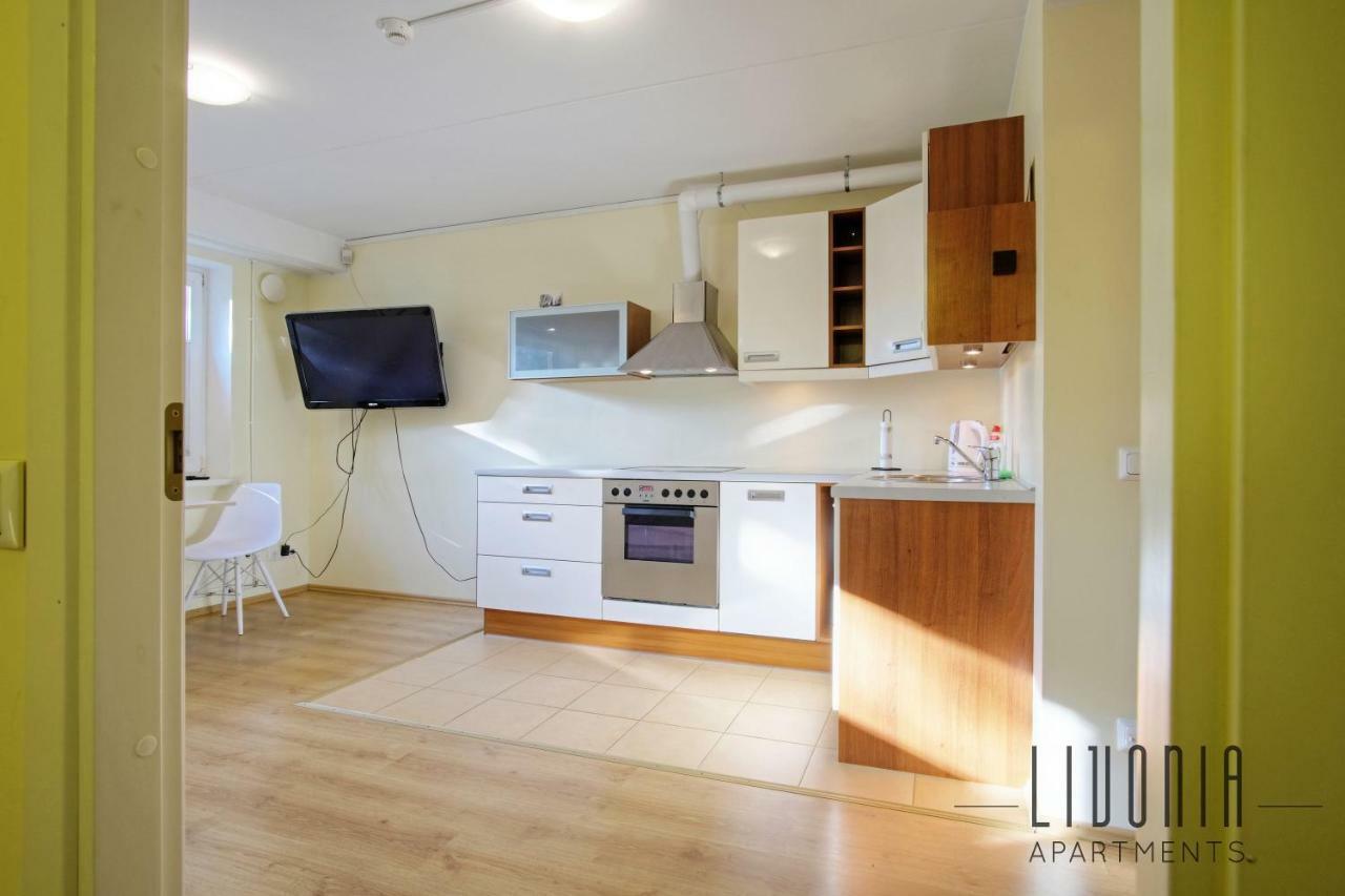 Sunny Studio With Parking, Self-Check-In & Wi-Fi Tallinn Eksteriør bilde