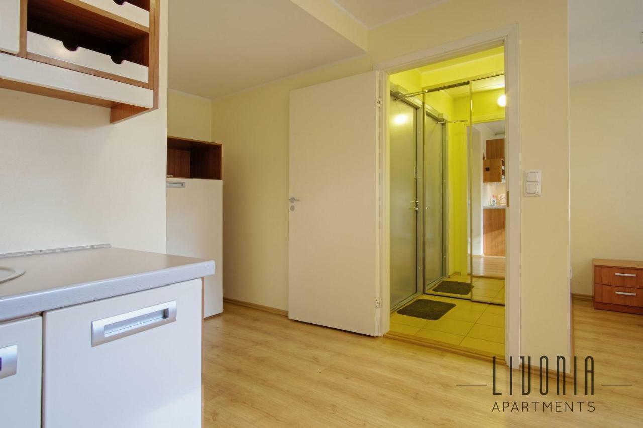 Sunny Studio With Parking, Self-Check-In & Wi-Fi Tallinn Eksteriør bilde